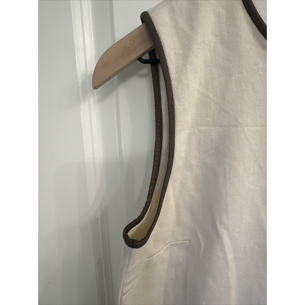 Sleeveless Cream Ruffle-Hem Dress - Picture 4 of 11